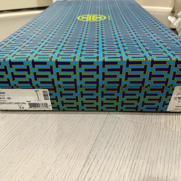 Tory Burch riding boots - Picture 4 of 6